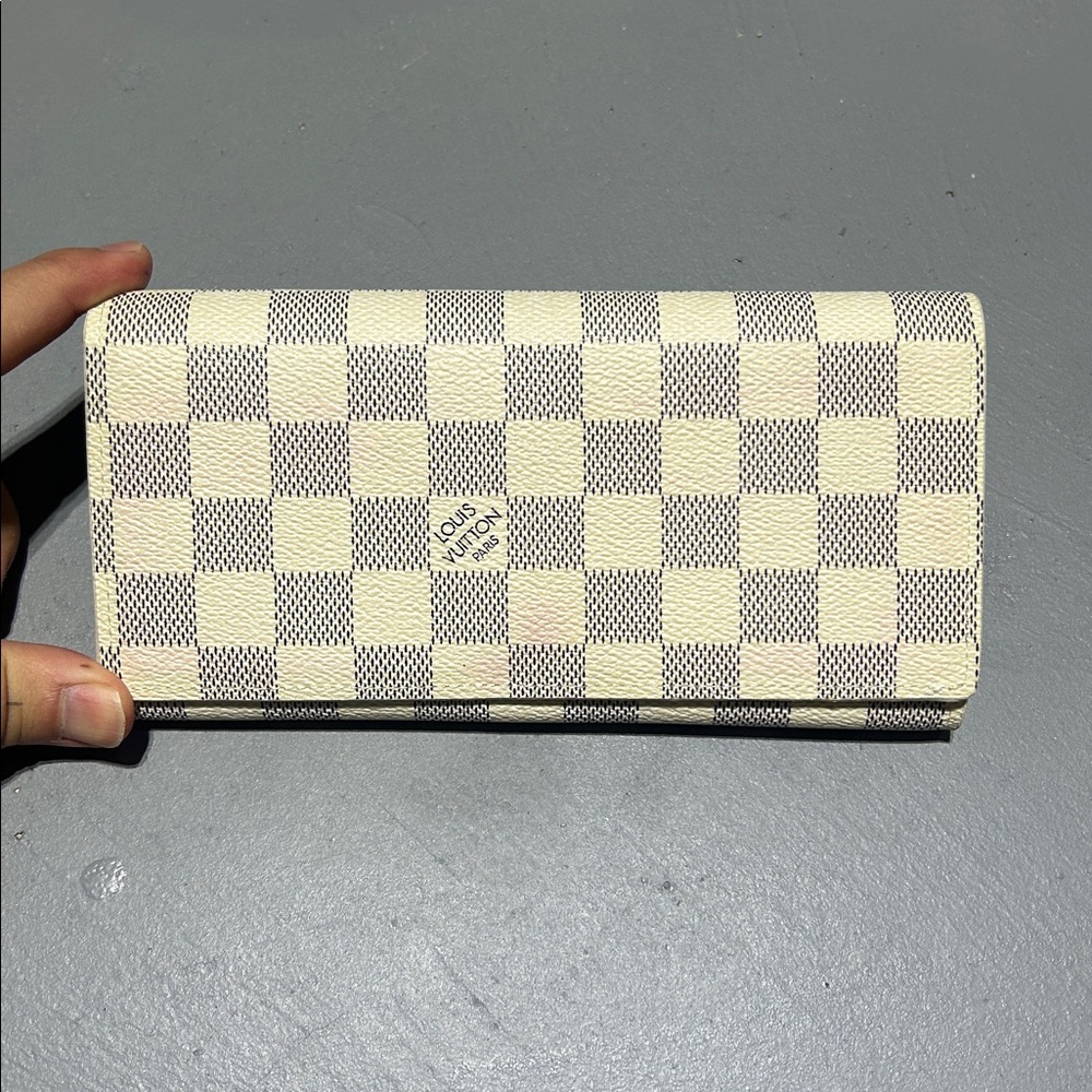 Tri-Fold Patterned Leather Wallet - image 8